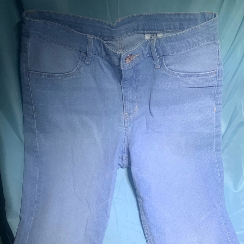 Light denim youth H&M super skinny fit jean with fringed bottoms, frnt ,back poc